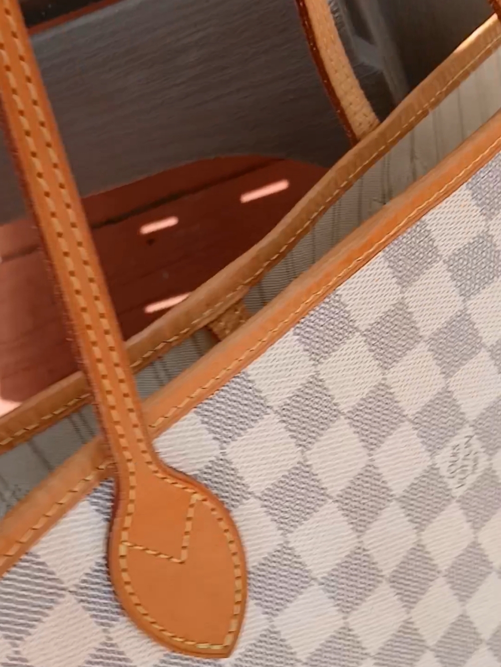 Louis Vuitton MM Medium Authentic Neverfull Damier Azur White Tote Bag . - Picture 6 of 16